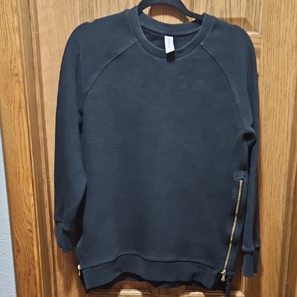 Varley Manning Raglan Pullover Sweatshirt
